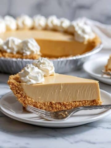 Dolly Parton's Peanut Butter Pie Recipe