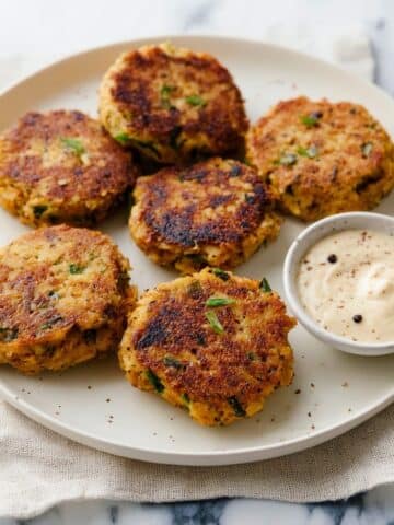 Maryland Crab Cakes with Quick Tartar Sauce Recipe