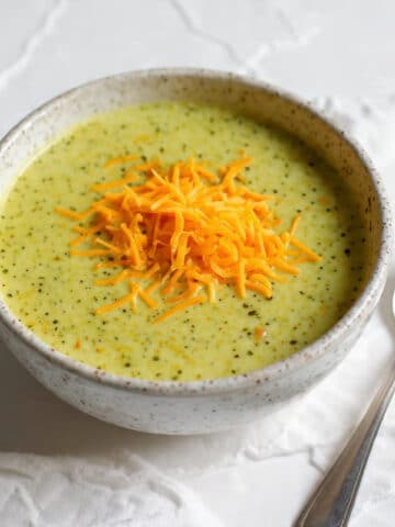 Vegan Broccoli Cheddar Soup Recipe