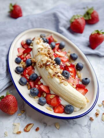 Breakfast Banana Split Recipe