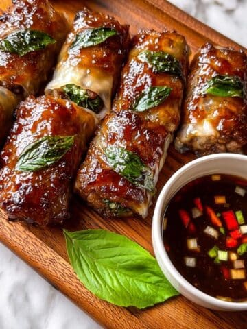 20 Minute Thai Basil Beef Rolls Recipe