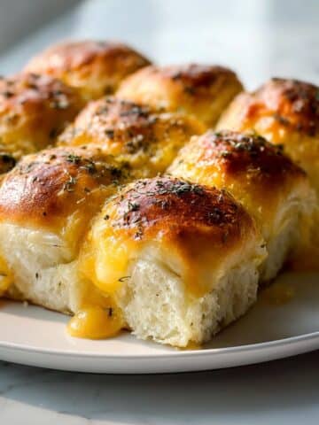 Sweet & Savory Mini Grilled Cheese Hawaiian Rolls Recipe