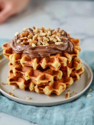 Red Lentil Waffles with Chocolate Spread and Walnuts Recipe