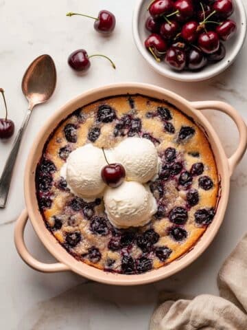 Easy Cherry Cobbler Recipe