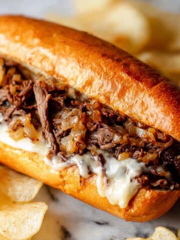 Classic Philly Cheesesteak Sandwich Recipe