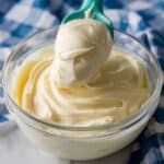 The Best Cream Cheese Frosting Recipe
