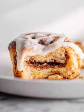 Hawaiian Roll Cinnamon Rolls with Cream Cheese Glaze Recipe