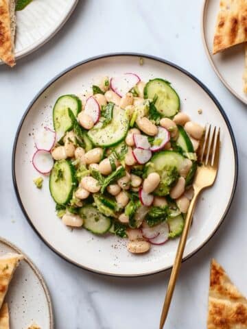Dilly White Bean Cucumber Salad Recipe