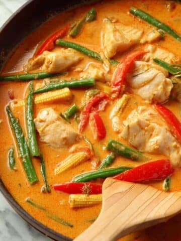 Easy Thai Red Fish Curry Recipe