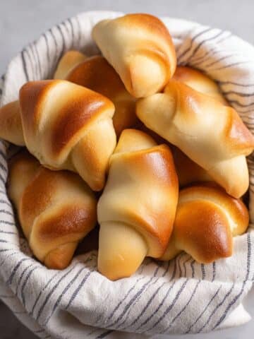 Homemade Crescent Rolls Recipe
