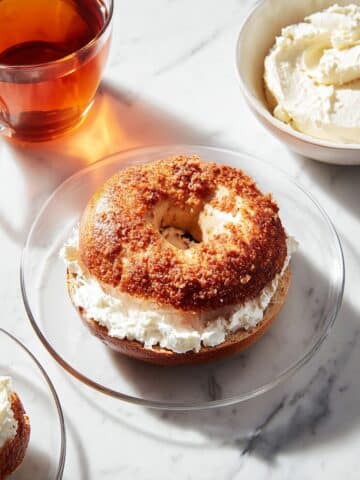 Cinnamon-Sugar Crunch Bagels Recipe