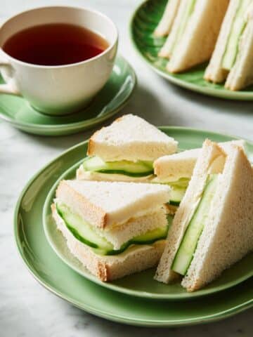 Cucumber Sandwiches with Lemon and Dill Recipe