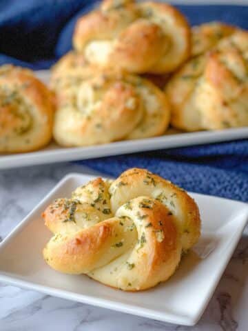 Bread Machine Garlic Knots Recipe