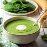 Creamy Spinach and White Bean Soup Recipe