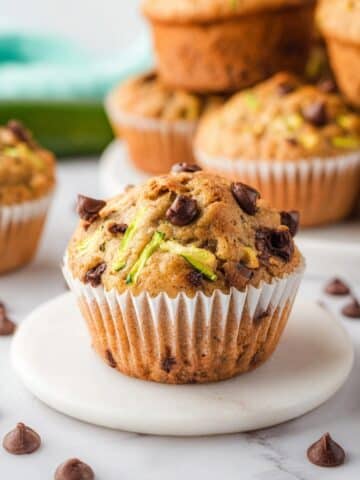 One Bowl Healthy Zucchini Chocolate Chip Muffins Recipe