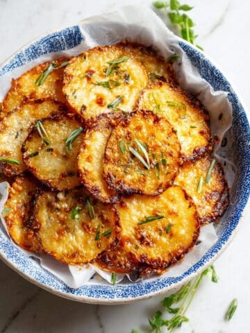 Cheesy Onion Crisps Recipe