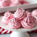 Red Velvet Meringues Recipe