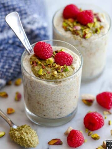 Pistachio Cream Overnight Oats Recipe