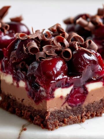Chocolate Cherry Cheesecake Bars Recipe
